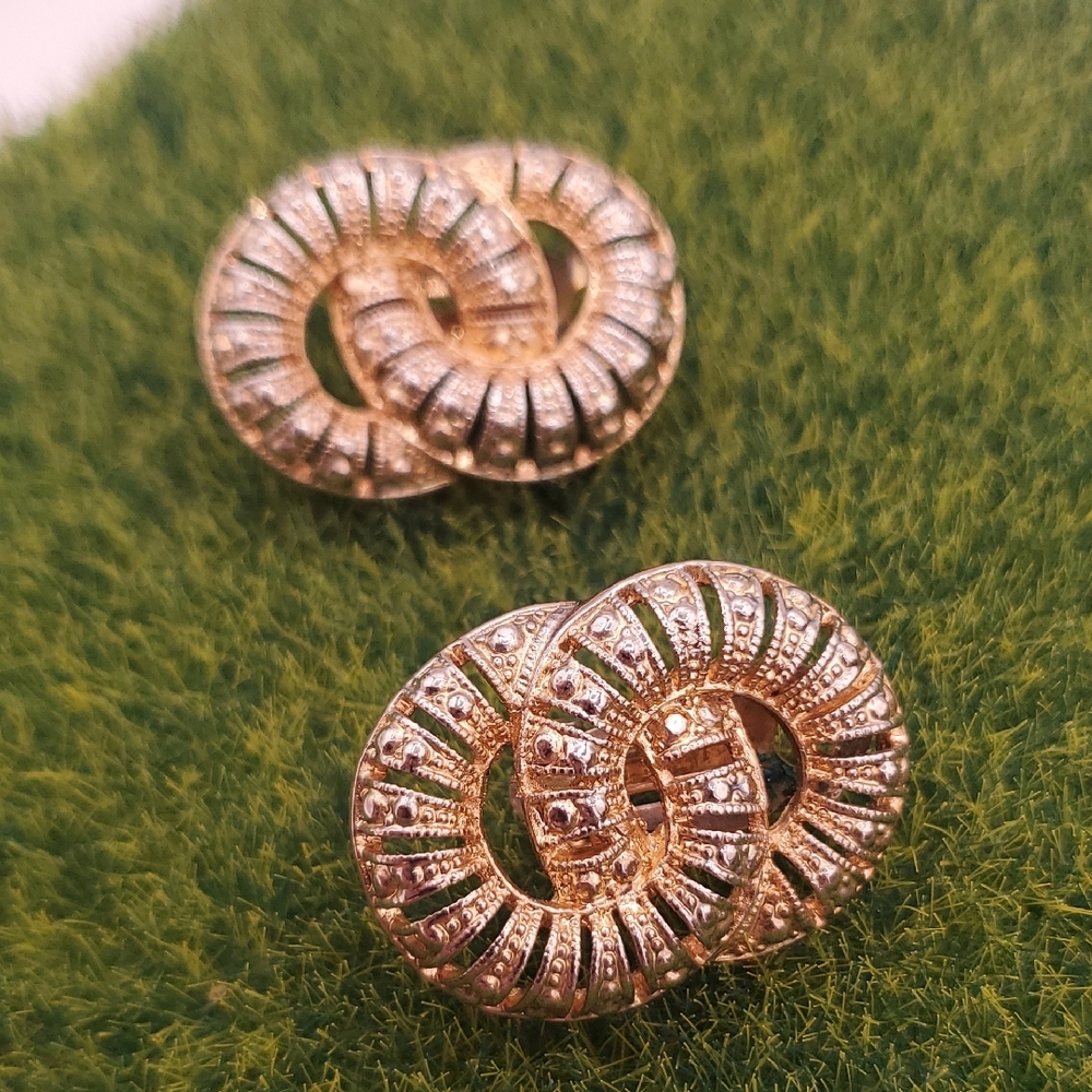 Elegant Gold Tone and Silver Tone Interlocking Earrings E463 Clip On